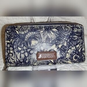 Sakroots Artist Circle Print Double Zipper Wallet In Blue-White Floral